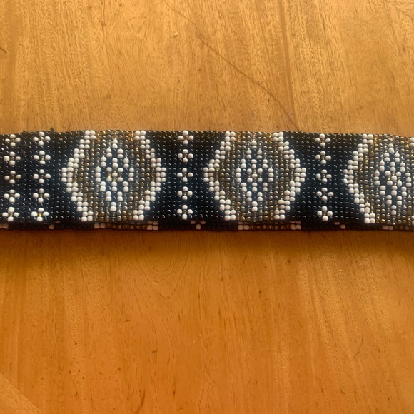 Beautiful handmade beaded belt - Picture 1 of 3